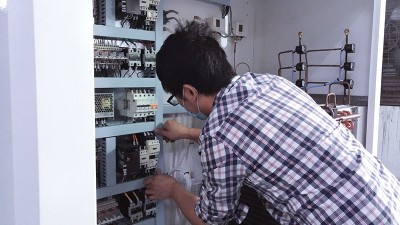 草莓视频APP在线下载观看水电安装流程