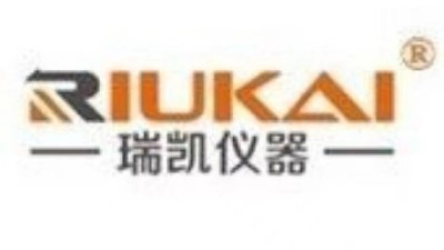 快速温变试验箱的制冷系统采用双压缩机复叠式设计相比单压缩机有哪些核心优势、稳定性表现如何？